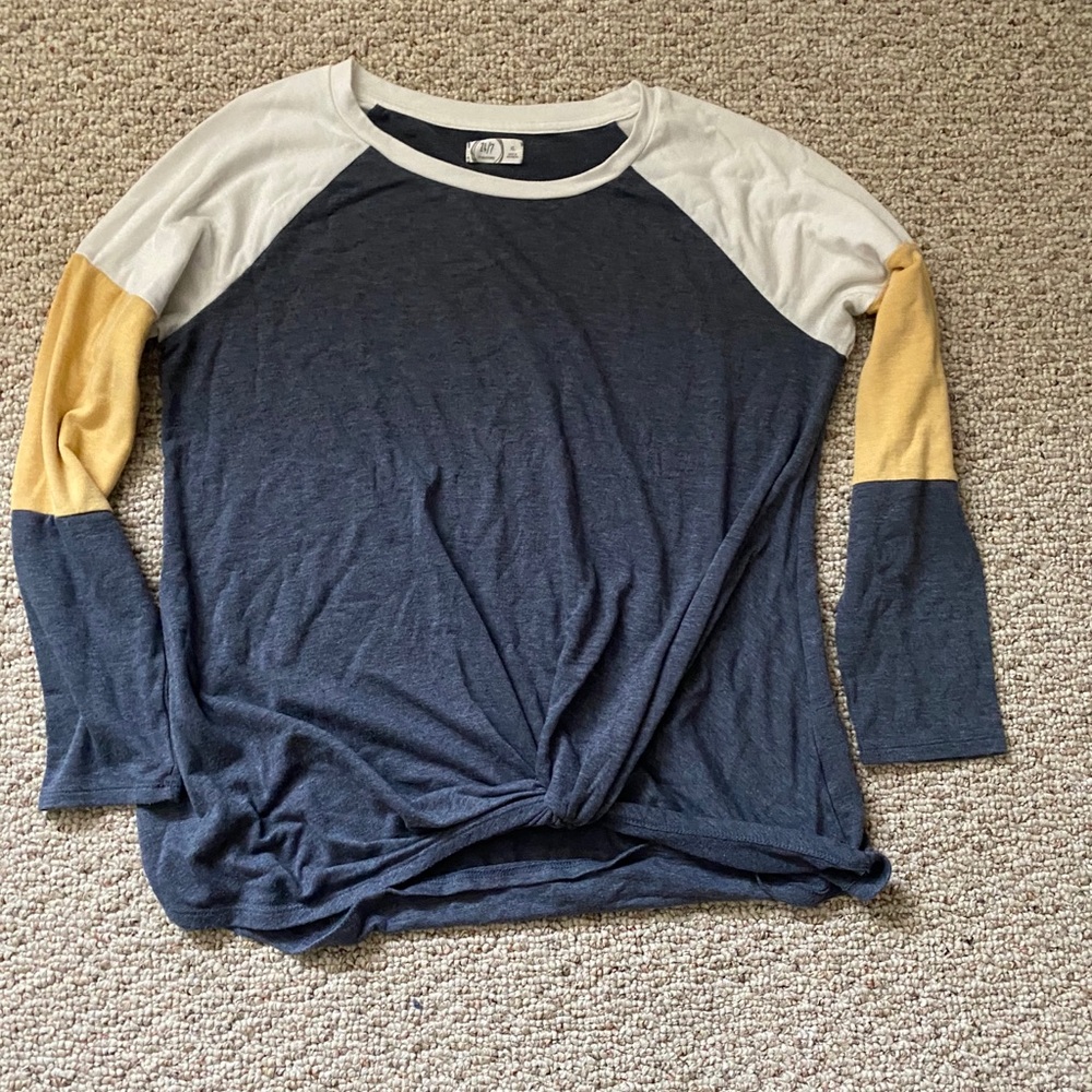 Maurice’s Top